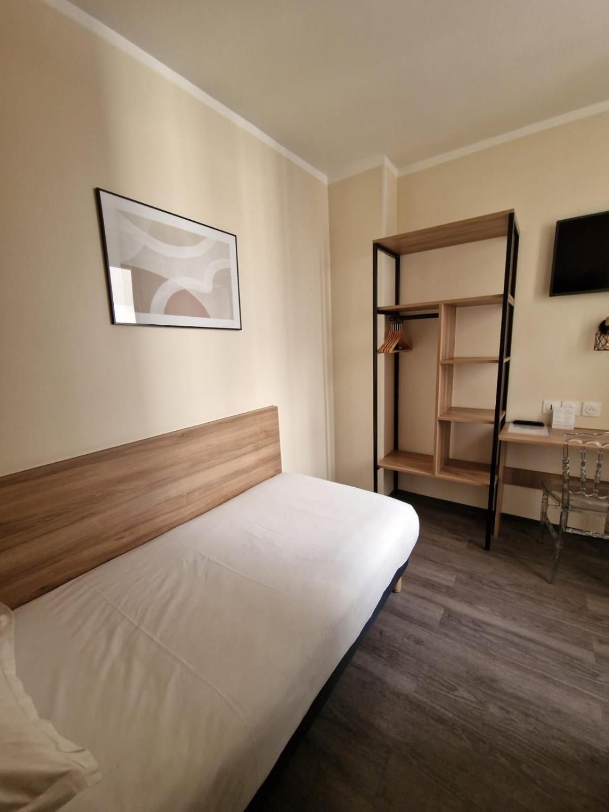 לוולואה פרה Hotel D'Anjou מראה חיצוני תמונה