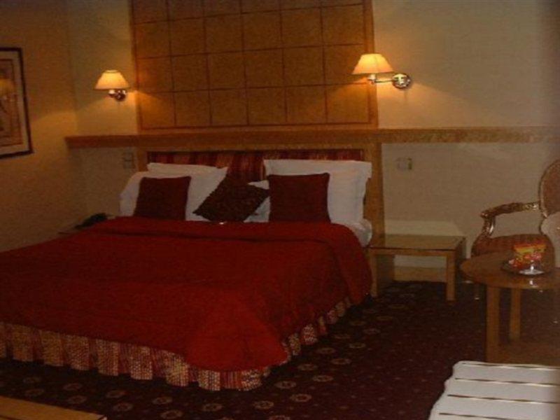 לוולואה פרה Hotel D'Anjou מראה חיצוני תמונה